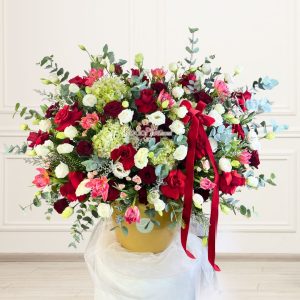 toko bunga jakarta, florist jakarta gratis ongkir, rangkaian bunga meja, buket bunga pink, kado bunga mawar jakarta, same day delivery florist jakarta, kadoplus, bunga meja estetik royal